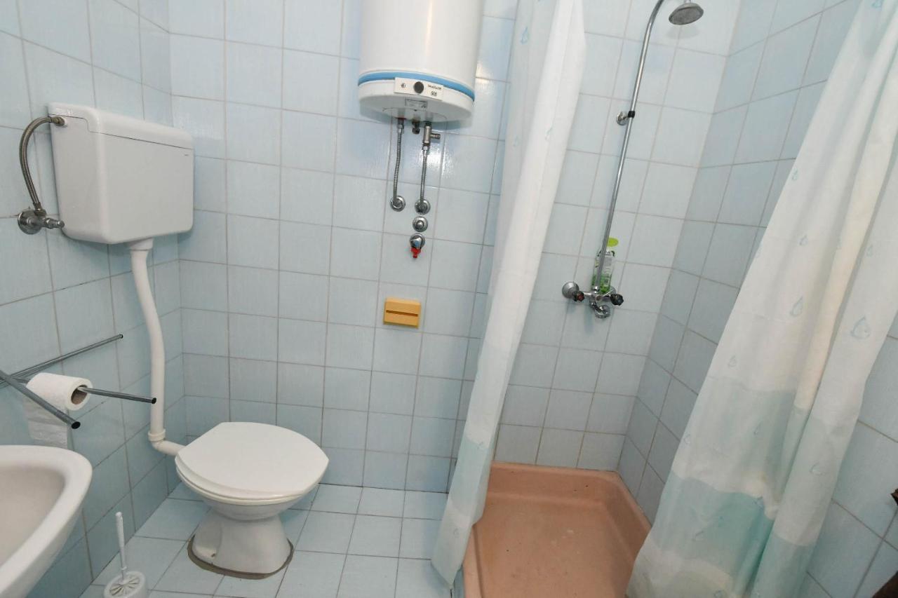 Apartmani Dora Duboka Ngoại thất bức ảnh
