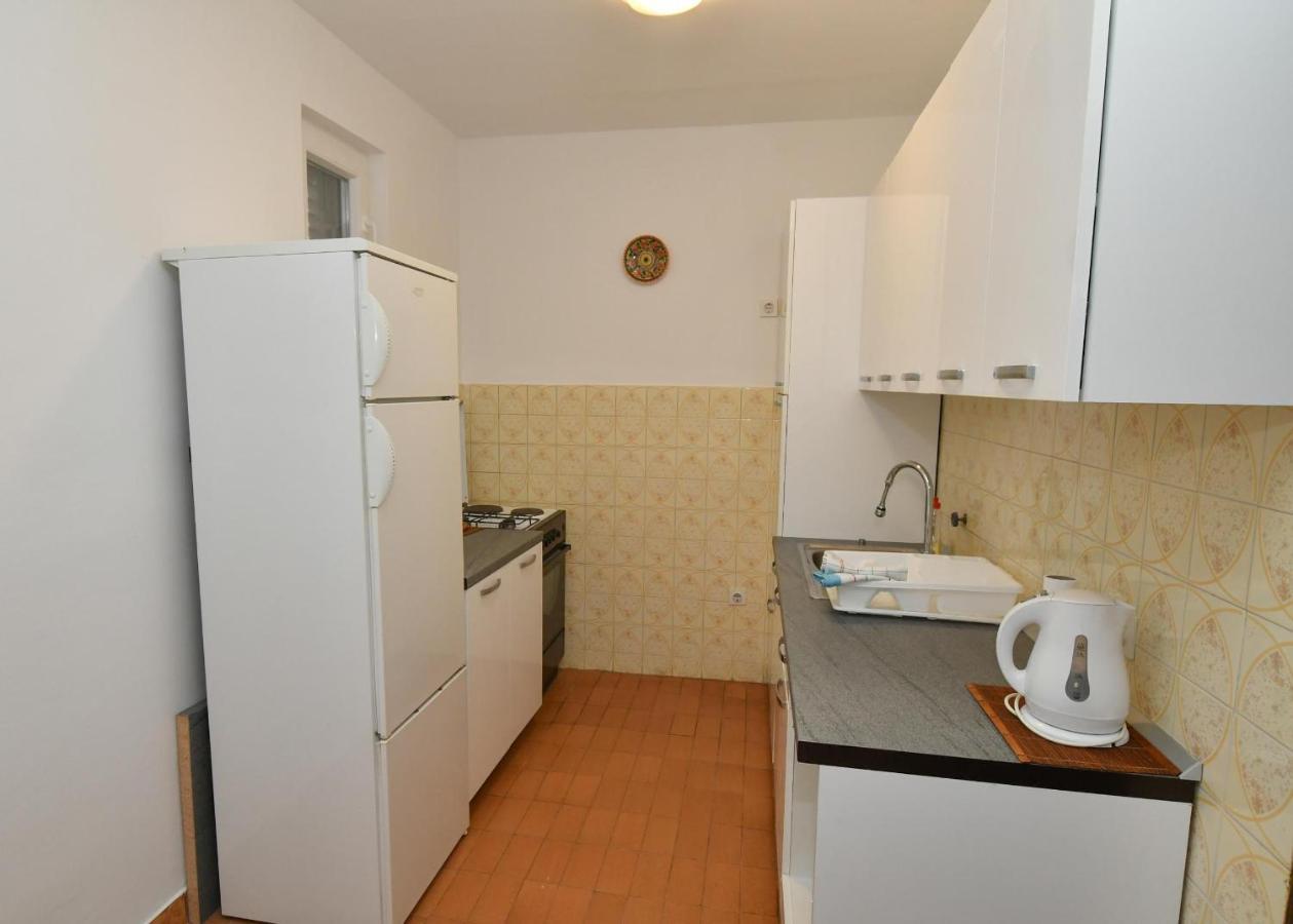 Apartmani Dora Duboka Ngoại thất bức ảnh